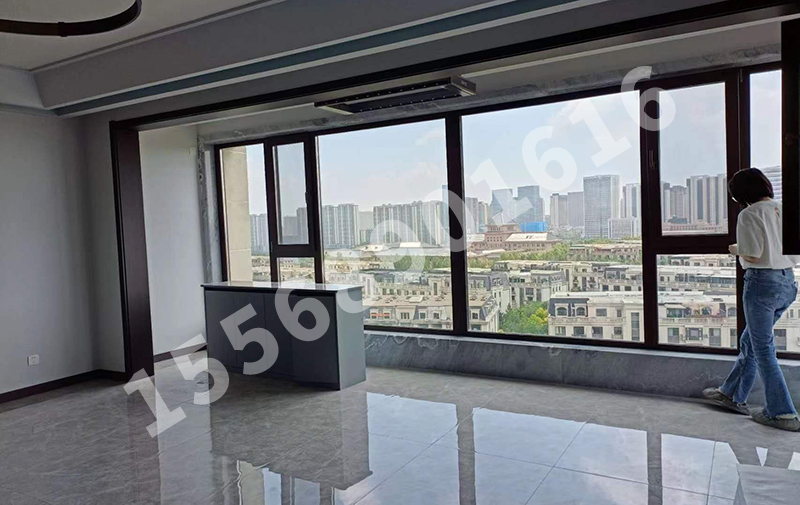 德国柯梅令70系统封阳台案例